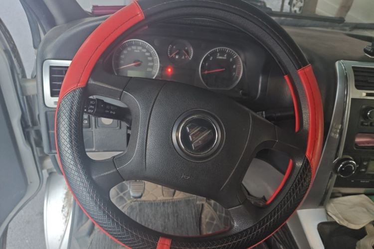 Used Foton Scenic G5 2021 2.0L Gasoline Commercial Version 6-Seater Multi-Purpose Passenger Vehicle 1TZS Steering Wheel