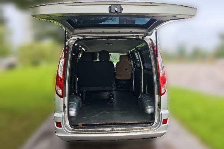 Used Foton Scenic G5 2021 2.0L Gasoline Commercial Version 6-Seater Multi-Purpose Passenger Vehicle 1TZS Trunk