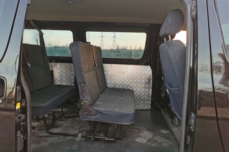 Used Foton Scenic G5 2022 2.0L Gasoline Commercial Version Open-Window 5/6-Seater 1TZS Interior 2