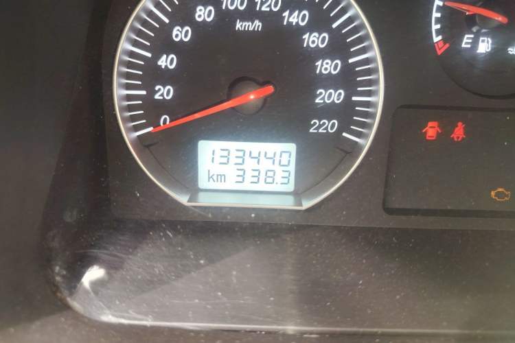 Used Foton Scenic G5 2022 2.0T Diesel Business & Travel Van 7/9 Seats 4F20TC3 Odometer Close Up
