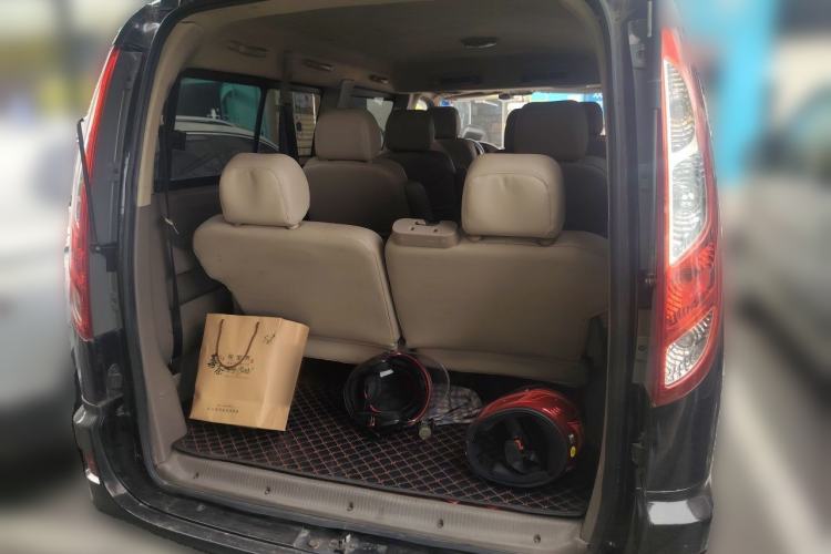 Used Foton Scenic G5 2022 2.0T Diesel Business & Travel Van 7/9 Seats 4F20TC3 Trunk