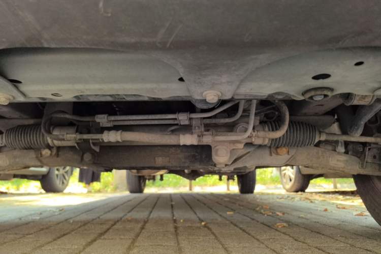Used Foton Scenic G5 2022 2.0L Gasoline Commercial Version Open-Window 5/6-Seater 1TZS Chassis Front