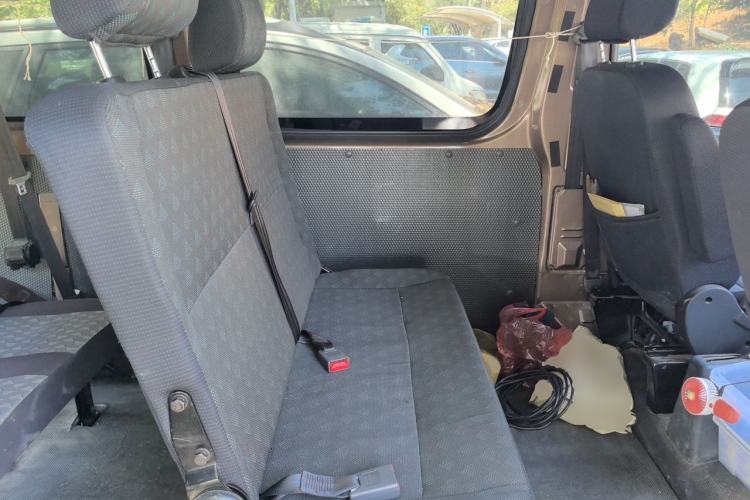 Used Foton Scenic G5 2022 2.0L Gasoline Commercial Version Open-Window 5/6-Seater 1TZS Left Rear Seat