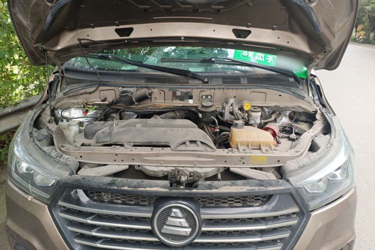 Used Foton Scenic G5 2022 2.0L Gasoline Commercial Version Open-Window 5/6-Seater 1TZS Engine Bay