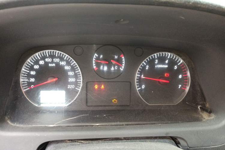 Used Foton Scenic G5 2022 2.0L Gasoline Commercial Version Open-Window 5/6-Seater 1TZS Instrument Cluster