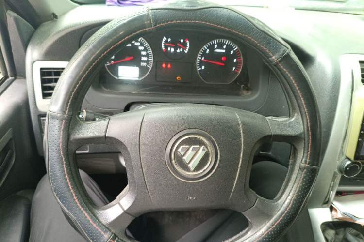 Used Foton Scenic G5 2022 2.0L Gasoline Commercial Version Open-Window 5/6-Seater 1TZS Steering Wheel