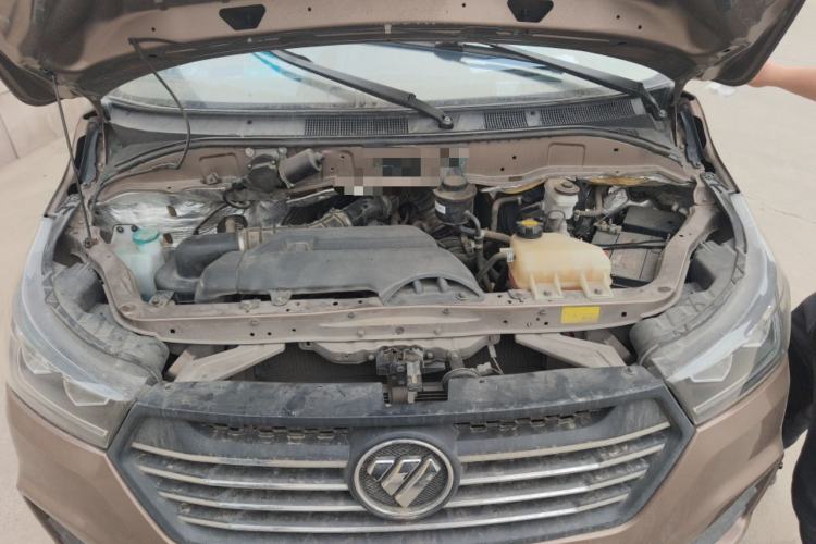 Used Foton Scenic G5 2022 2.0L Gasoline Commercial Version Open-Window 5/6-Seater 1TZS Engine Bay