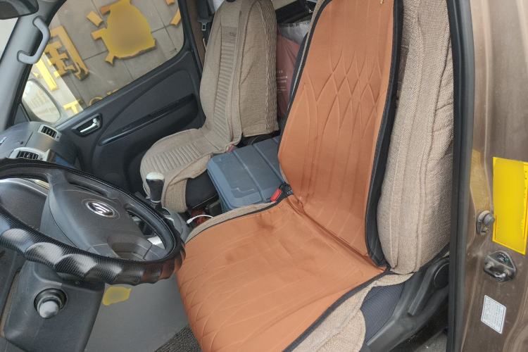 Used Foton Scenic G5 2022 2.0L Gasoline Commercial Version Open-Window 5/6-Seater 1TZS Left Front Seat