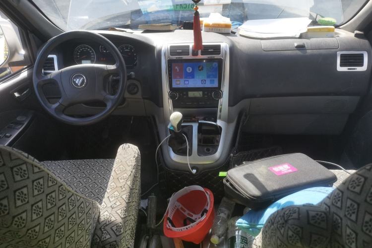 Used Foton Scenic G5 2022 2.0L Gasoline Commercial Version Open-Window 5/6-Seater 1TZS Interior 2