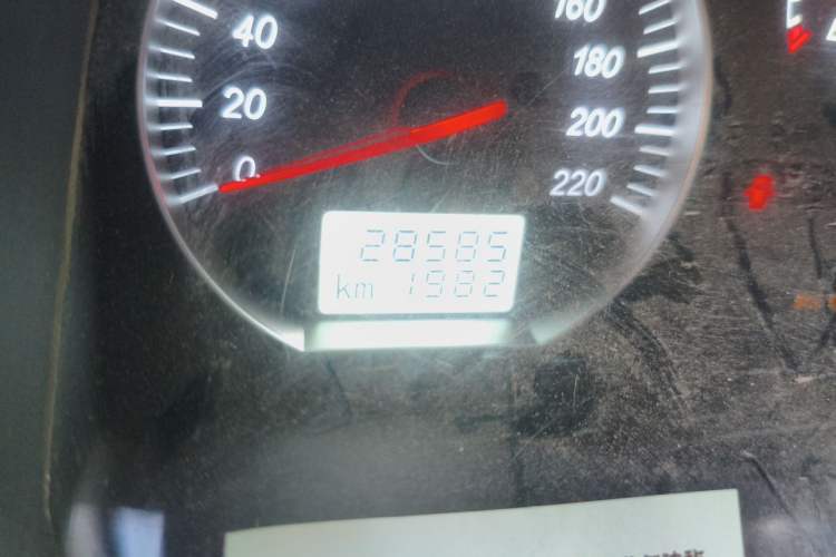 Used Foton Scenic G5 2022 2.0L Gasoline Commercial Version Open-Window 5/6-Seater 1TZS Odometer Close Up