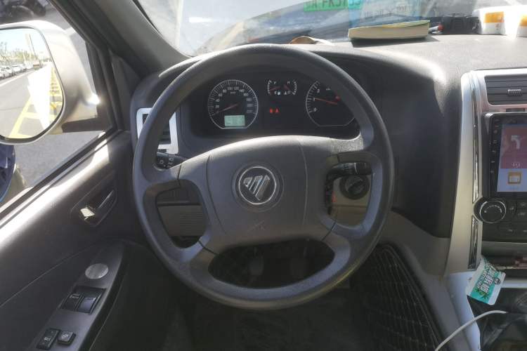 Used Foton Scenic G5 2022 2.0L Gasoline Commercial Version Open-Window 5/6-Seater 1TZS Steering Wheel