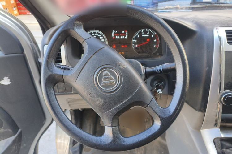 Used Foton Scenic G5 2022 2.0L Gasoline Commercial Version Open-Window 5/6-Seater 1TZS Steering Wheel