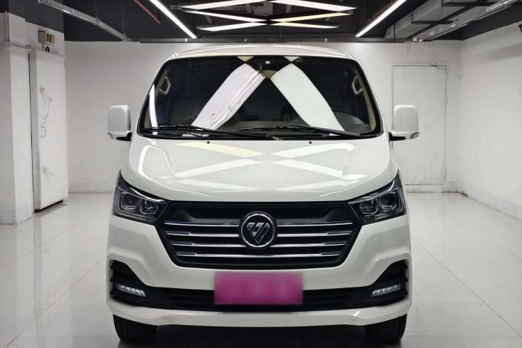 Used Foton Scenic G5 2022 2.0T Diesel Business & Travel Van 7/9 Seats 4F20TC3 Front