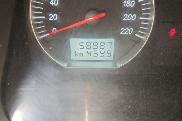 Used Foton Scenic G5 2022 2.0L Gasoline Commercial Version Open-Window 5/6-Seater 1TZS Odometer Close Up
