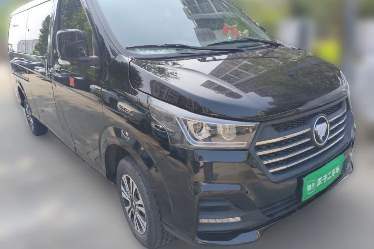 Used Foton Scenic G5 2023 2.0L Gasoline Commercial Version Open-Window 10-Seater 1TZS Front Right 45 Deg
