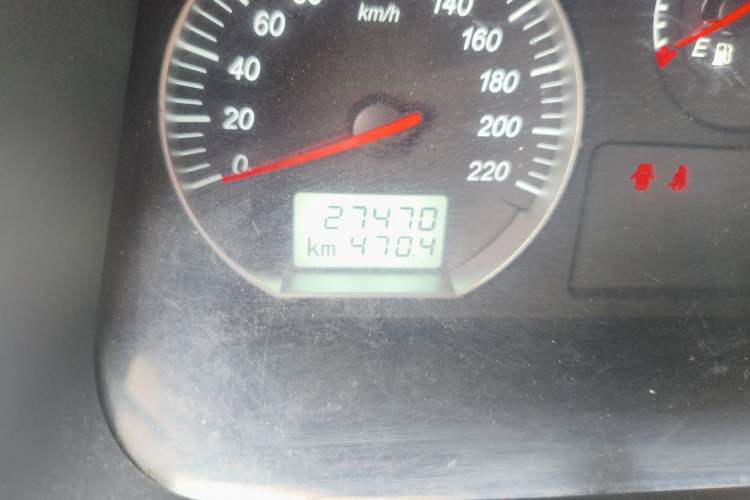Used Foton Scenic G5 2023 2.0L Gasoline Commercial Version Open-Window 10-Seater 1TZS Odometer Close Up