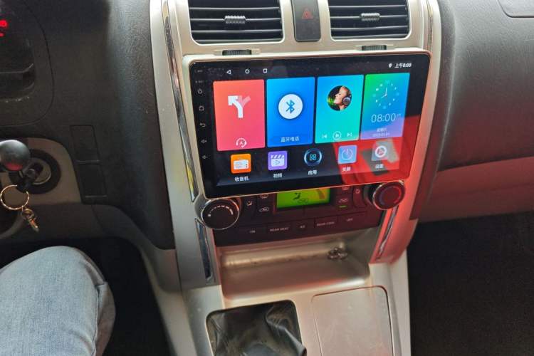 Used Foton Scenic G5 2023 2.0L Gasoline Commercial Version Open-Window 5/6-Seater 1TZS Audio And AC Panel