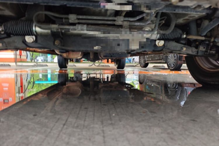 Used Foton Scenic G5 2023 2.0L Gasoline Commercial Version Open-Window 5/6-Seater 1TZS Chassis Front