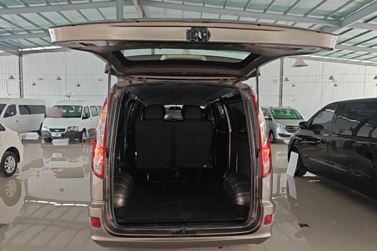 Used Foton Scenic G5 2023 2.0L Gasoline Commercial Version Open-Window 5/6-Seater 1TZS Trunk