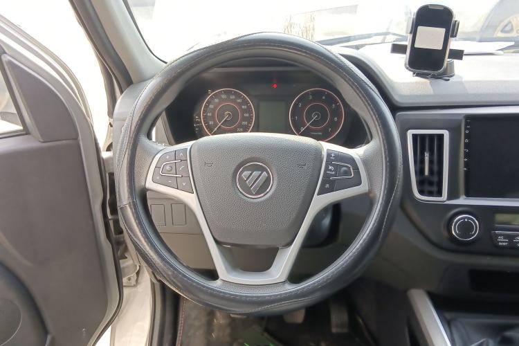 Used Foton Scenic G5 2023 2.0L Gasoline Commercial Version Open-Window 5/6-Seater DAN20L Steering Wheel