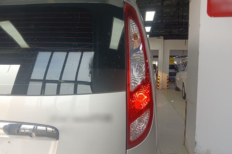 Used Foton Scenic G5 2023 2.4L Gasoline Commercial & Travel Professional Edition Clear-Window 5/9-Seater 4K22D4M Exterior 6