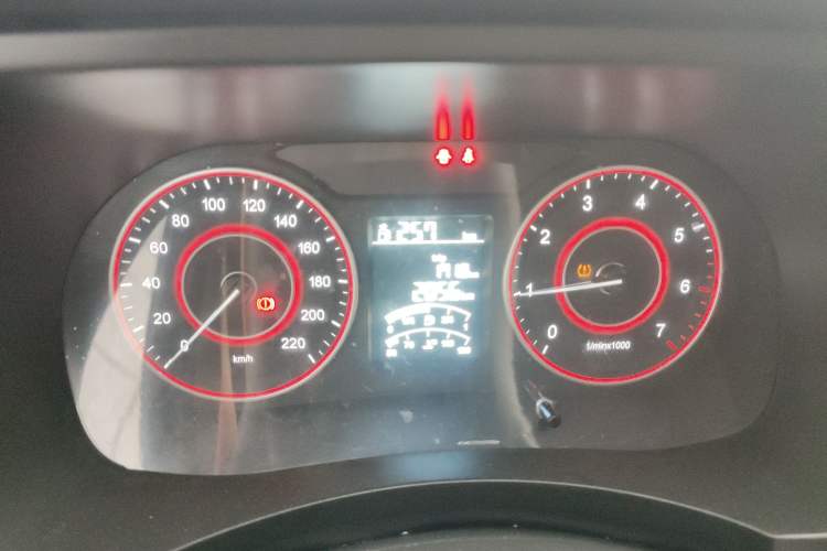 Used Foton Scenic G5 2023 2.0L Gasoline Commercial Version Open-Window 5/6-Seater DAN20L Instrument Cluster