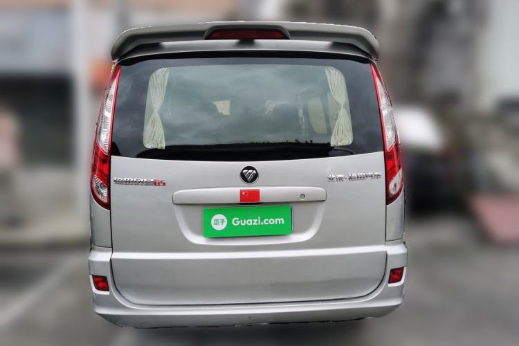 Used Foton Scenic G5 2023 2.0T Diesel Professional Edition Clear-Window 5-9 Seater 4F20TC3 Rear