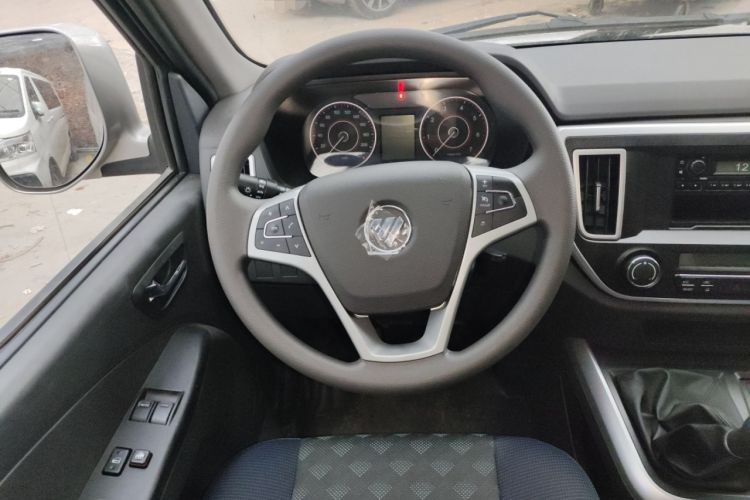 Used Foton Scenic G5 2023 2.0L Gasoline Commercial Version Open-Window 5/6-Seater DAN20L Steering Wheel