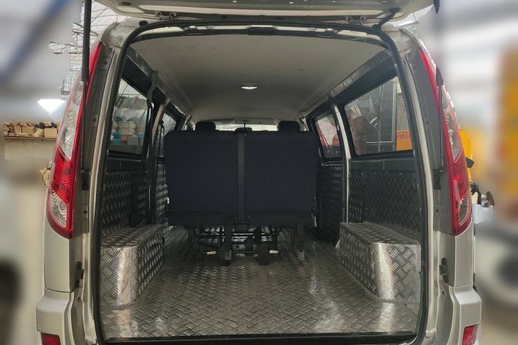Used Foton Scenic G5 2023 2.0L Gasoline Commercial Version Open-Window 5/6-Seater DAN20L Trunk