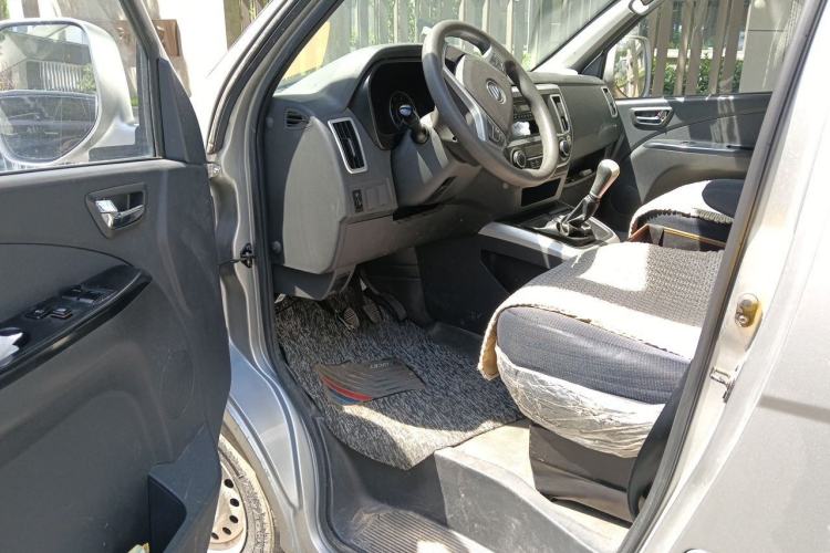 Used Foton Scenic G5 2023 2.0L Gasoline Commercial Version Open-Window 5/6-Seater DAN20L Driver Seat