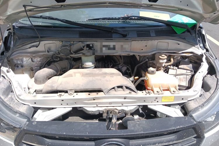 Used Foton Scenic G5 2023 2.0L Gasoline Commercial Version Open-Window 5/6-Seater DAN20L Engine Bay