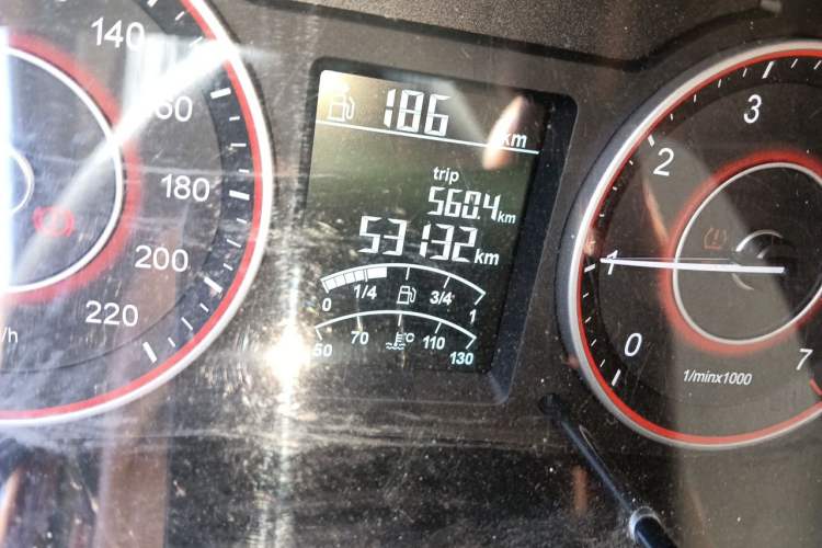Used Foton Scenic G5 2023 2.0L Gasoline Commercial Version Open-Window 5/6-Seater DAN20L Odometer Close Up