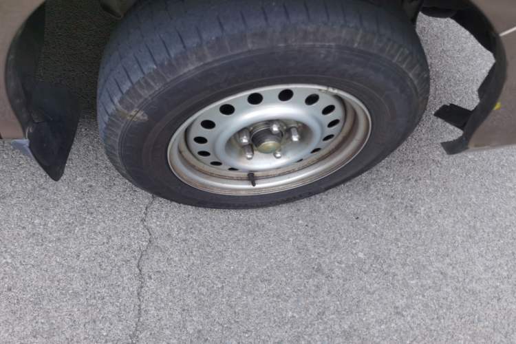 Used Foton Scenic G5  Right Front Wheel Hub