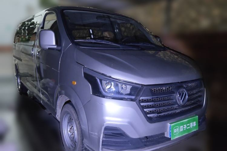 Used Foton Scenic G5 2024 2.4L Gasoline Professional Edition Clear-Window 5-9 Seater 4K22D4M Front Right 45 Deg