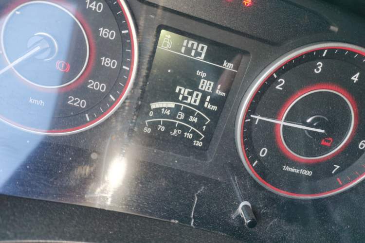 Used Foton Scenic G5 2024 2.0L Gasoline Commercial Version Open-Window 5/6-Seater DAN20L Odometer Close Up