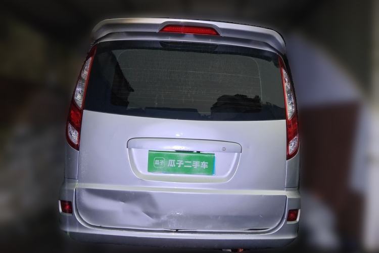 Used Foton Scenic G5 2024 2.4L Gasoline Professional Edition Clear-Window 5-9 Seater 4K22D4M Rear