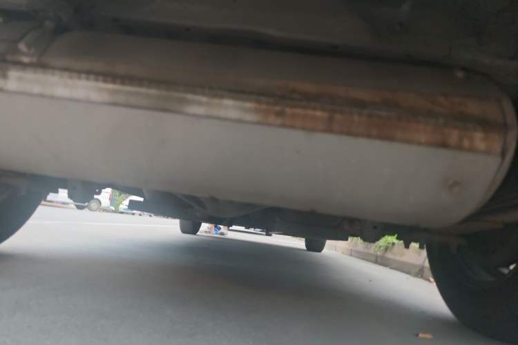 Used Foton Scenic G5 2024 2.4L CNG Commercial Version Open-Window 5/6-Seater 4K22C4M Chassis Rear