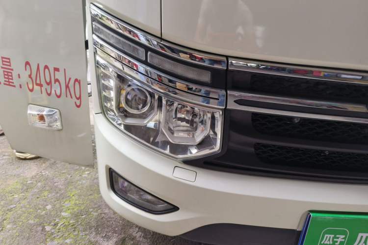 Used Foton Scenic G5 New Energy  Right Front Headlight