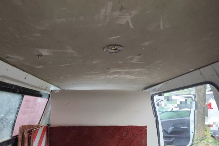 Used Foton Scenic G7 2020 2.4L Commercial Version Short Wheelbase Flat-Top 4-Seater Van China VI Emission Standard 4K22D4M Headliner