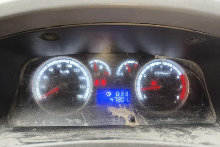 Used Foton Scenic G7 2020 2.4L Commercial Version Short Wheelbase Flat-Top 4-Seater Van China VI Emission Standard 4K22D4M Instrument Cluster