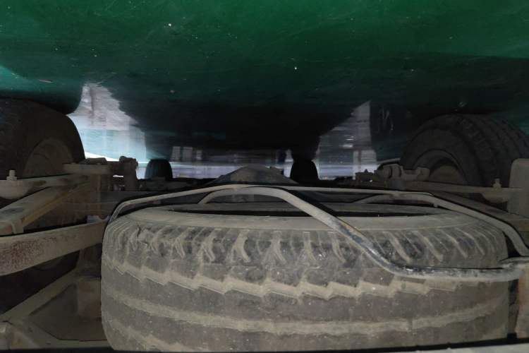 Used Foton Scenic G7 2014 2.0L Shangtong Version Short Wheelbase High Roof 486EQV4 Chassis Rear
