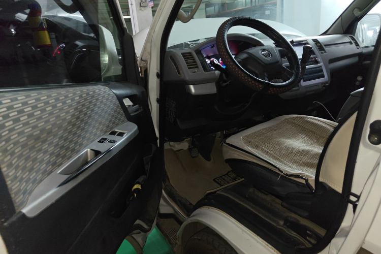 Used Foton Scenic G7 2014 2.0L Shangtong Version Short Wheelbase High Roof 486EQV4 Driver Seat