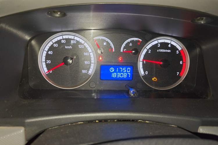 Used Foton Scenic G7 2014 2.0L Shangtong Version Short Wheelbase High Roof 486EQV4 Instrument Cluster