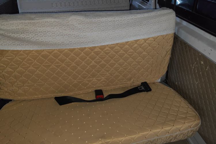 Used Foton Scenic G7 2014 2.0L Shangtong Version Short Wheelbase High Roof 486EQV4 Left Rear Seat