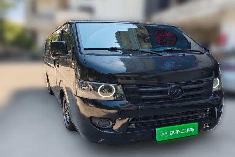 Used Foton Scenic G7 2015 2.0L Commercial Version Short Wheelbase Flat Roof – 486EQV4 Front Right 45 Deg