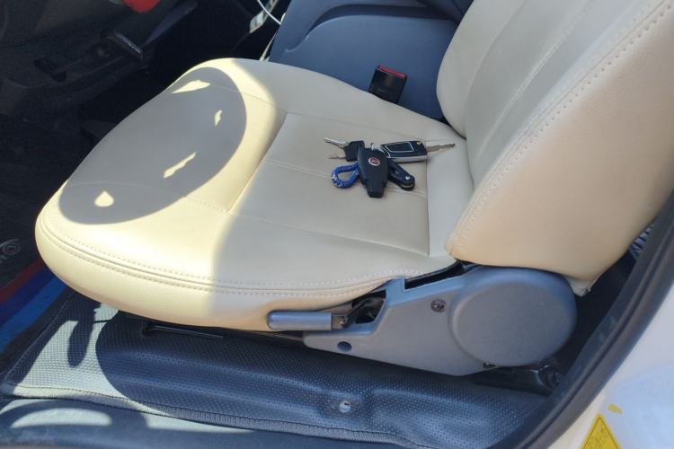 Used Foton Scenic G7  Left Front Seat