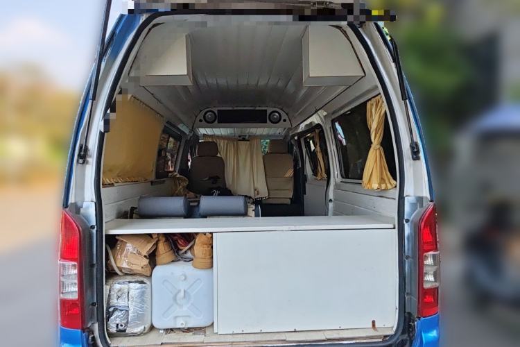 Used Foton Scenic G7 2015 2.0L Commercial Version Short Wheelbase High-Roof 486EQV4 Trunk
