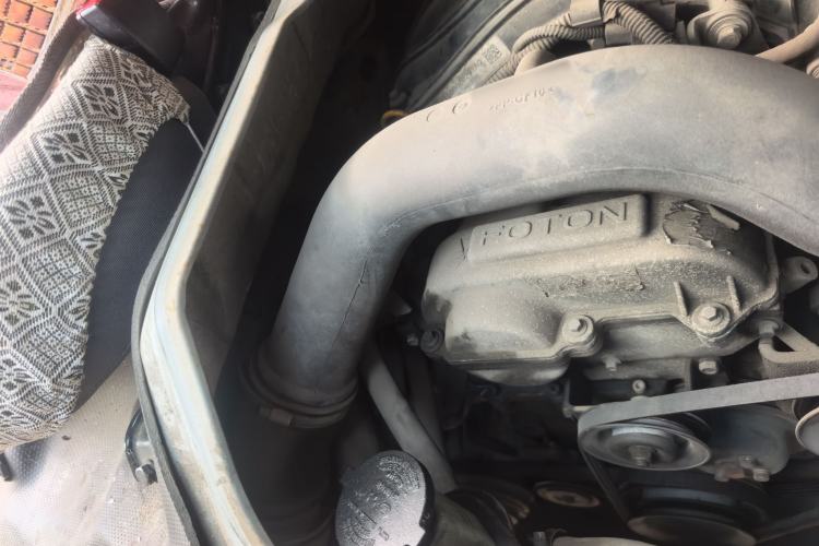 Used Foton Scenic G7 2015 2.0L Commercial Van Long Wheelbase High Roof – 4Q20M Engine Bay Right