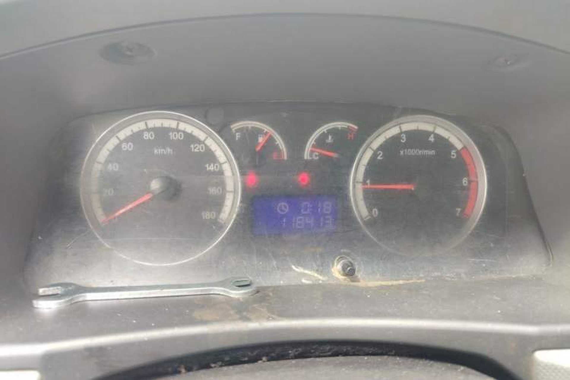 Used Foton Scenic G7 2015 2.0L Commercial Version Long Wheelbase High Roof – 4Q20M Instrument Cluster
