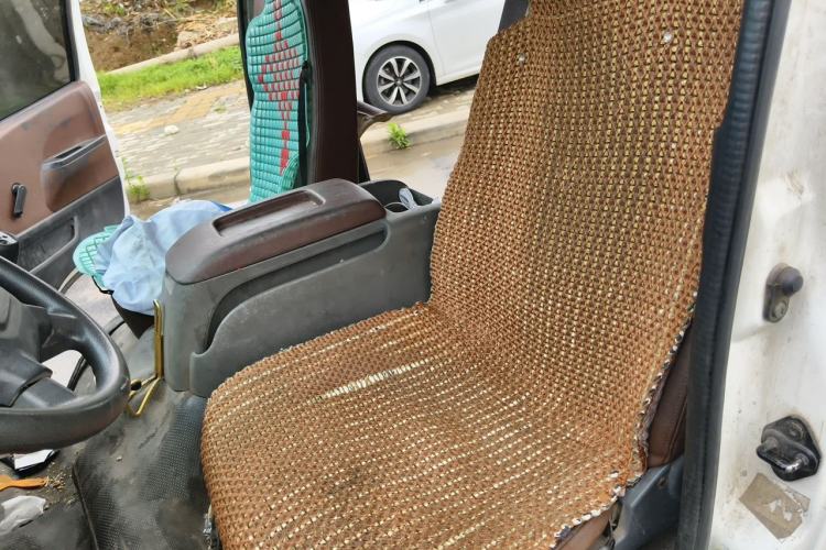 Used Foton Scenic G7 2015 2.0L Commercial Version Short Wheelbase High-Roof 486EQV4 Left Front Seat